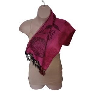 Floral print embossed styled scarf